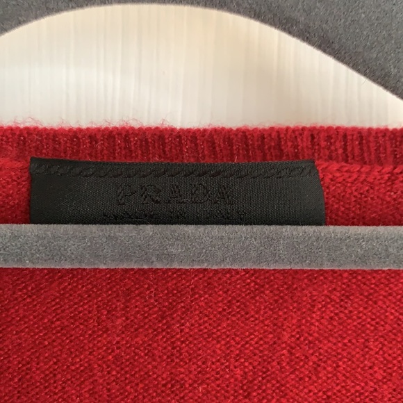 PRADA - Cashmere Vest - Picture 3 of 8